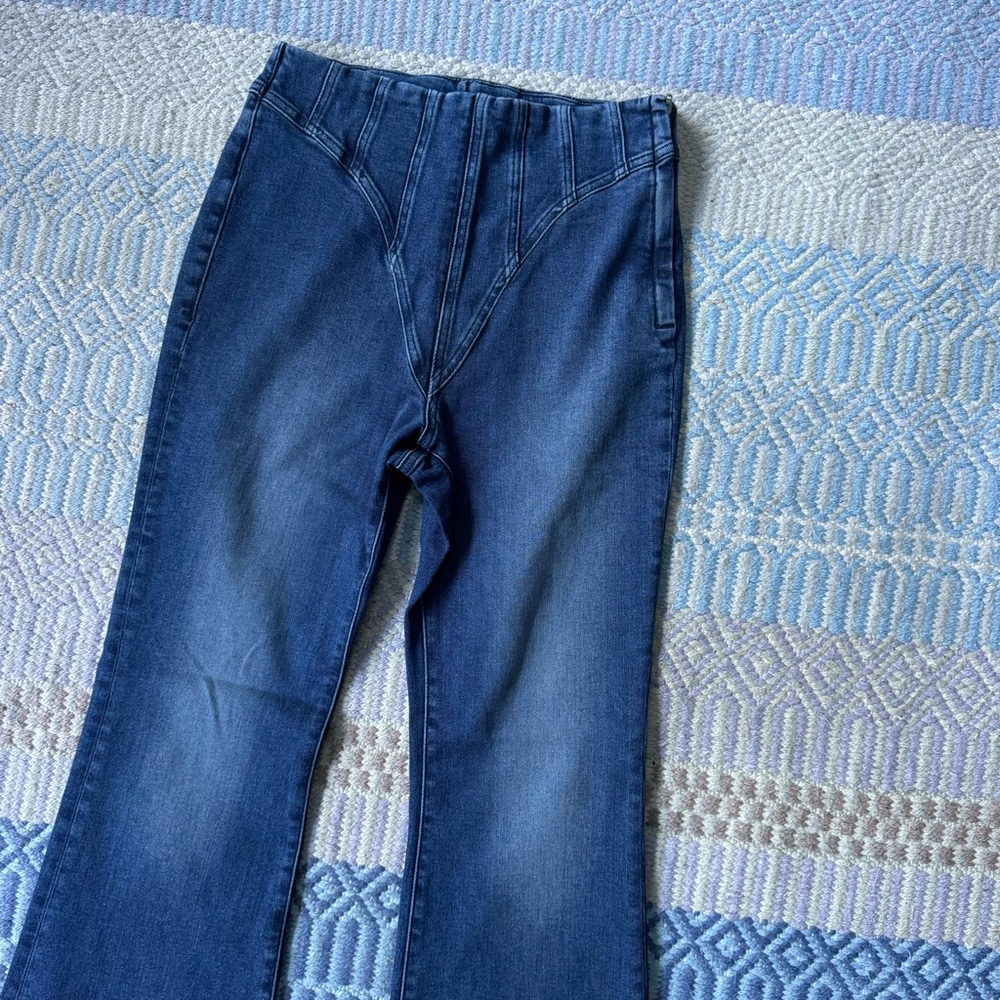 Good American | NWOT Good Legs Flare Compression Jeans - Picture 8 of 9